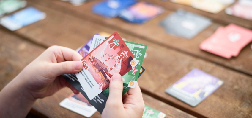 Megawatt card hand